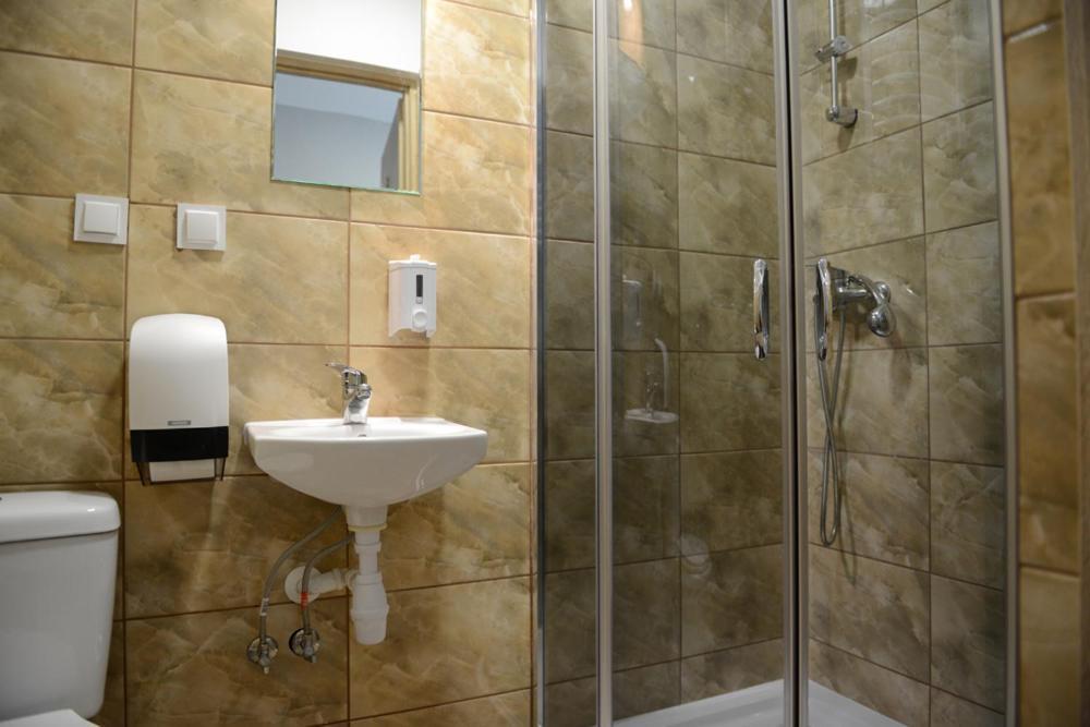 Zacisze Lesne Hostel Lidzbark Warminski Ngoại thất bức ảnh